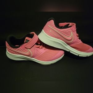 Nike Star Runner 2.0 Bright Pink Grade School Girls